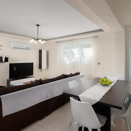 Armonia House